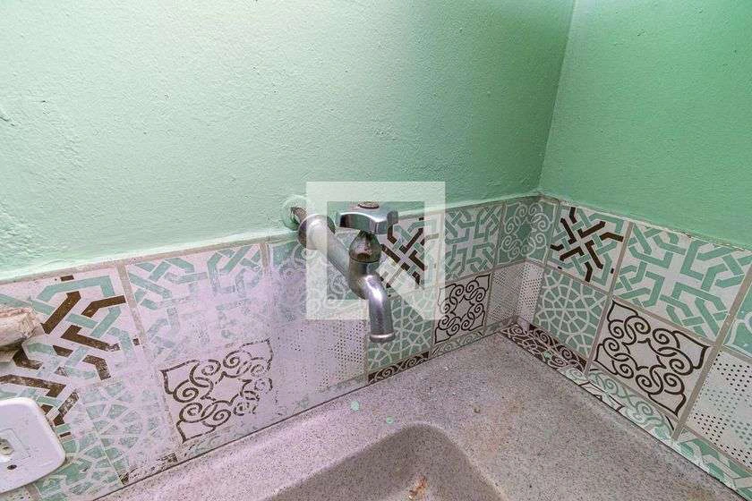 Studio apartment with balcony and 1 bathroom no parking — photo 2
