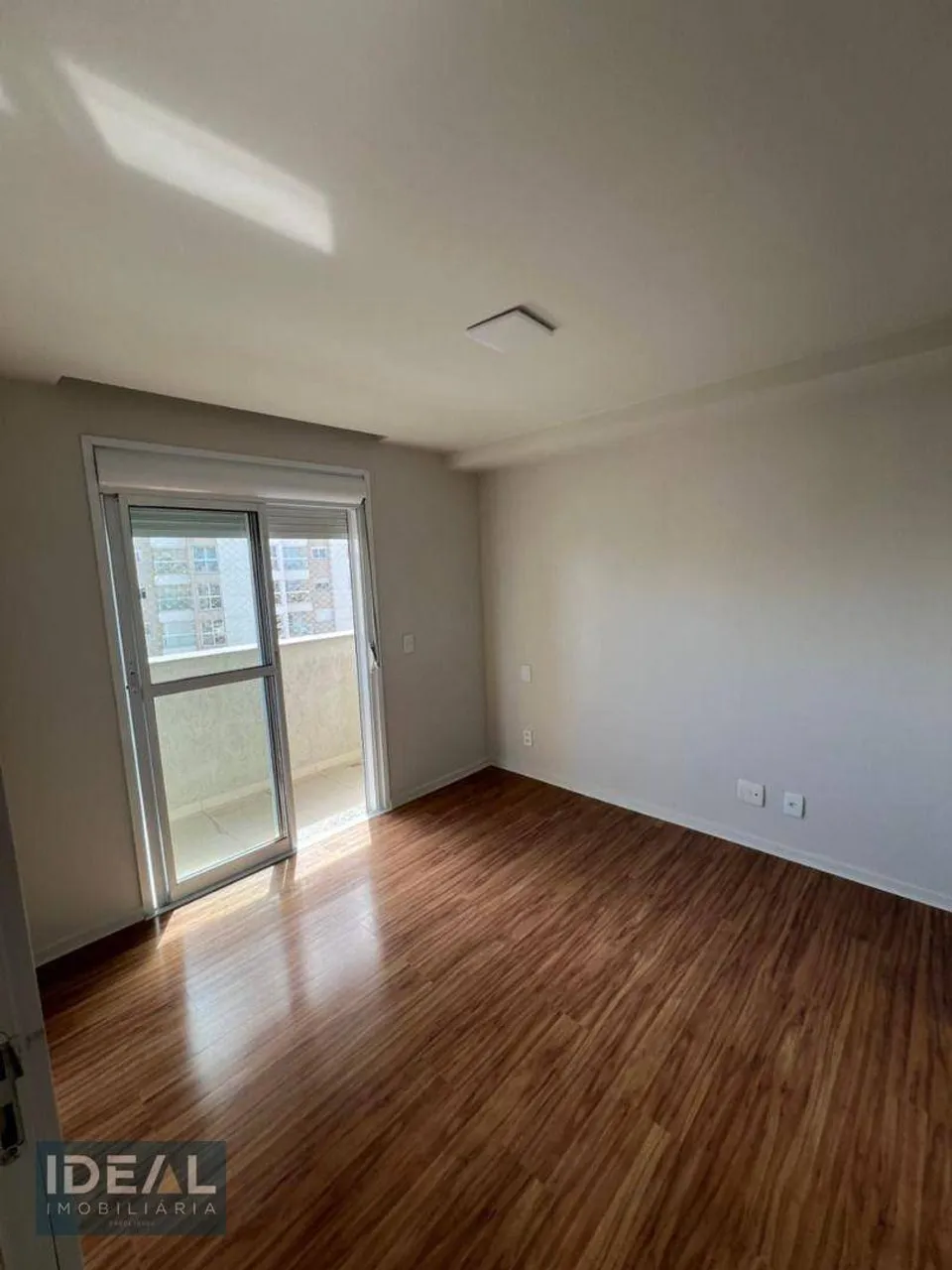 Furnished apartment with 3 bedrooms and 4 bathrooms — photo 13