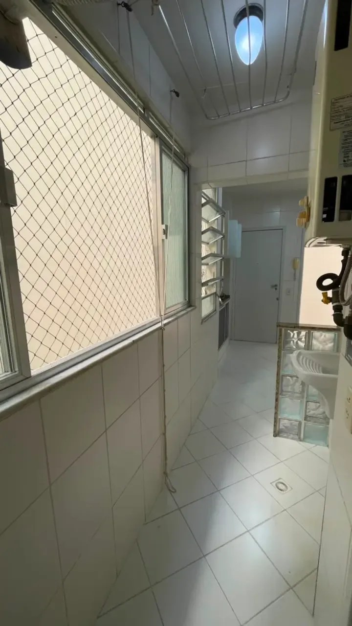 2-bedroom apartment with 1 garage parking space — photo 10