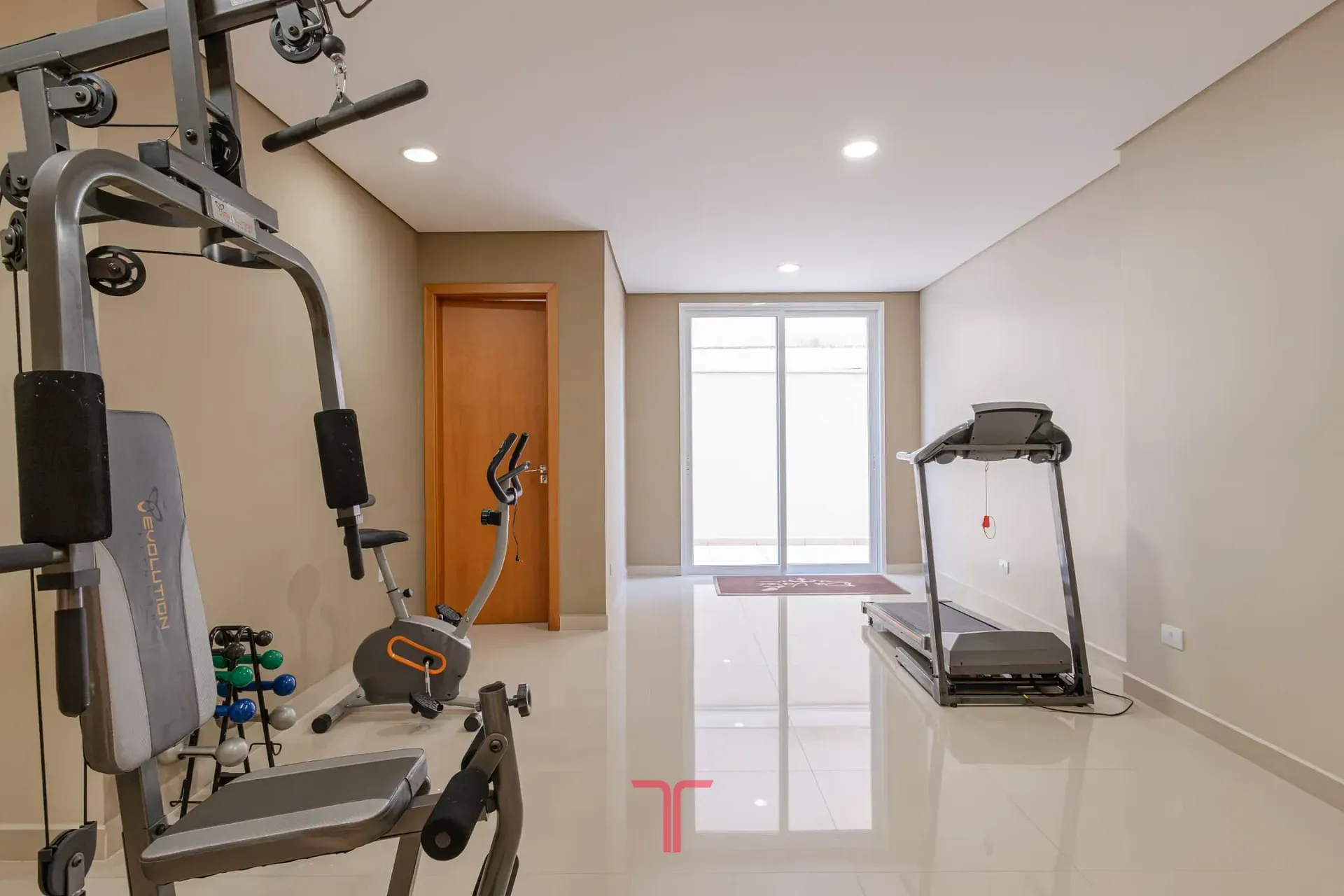 3 quartos e janelas do piso ao teto: apartamento de 141 m² — photo 71