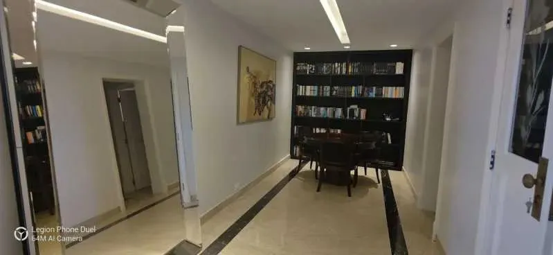 Residential apartment with 4 bedrooms and 4 bathrooms — photo 16
