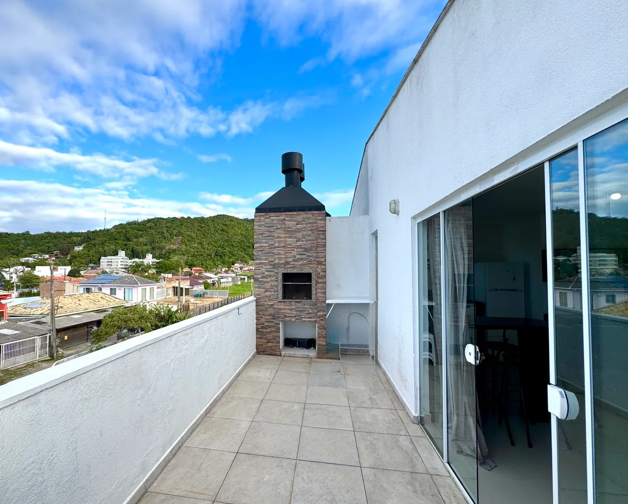 Furnished 2-bedroom apartment with 1 suite — photo 5