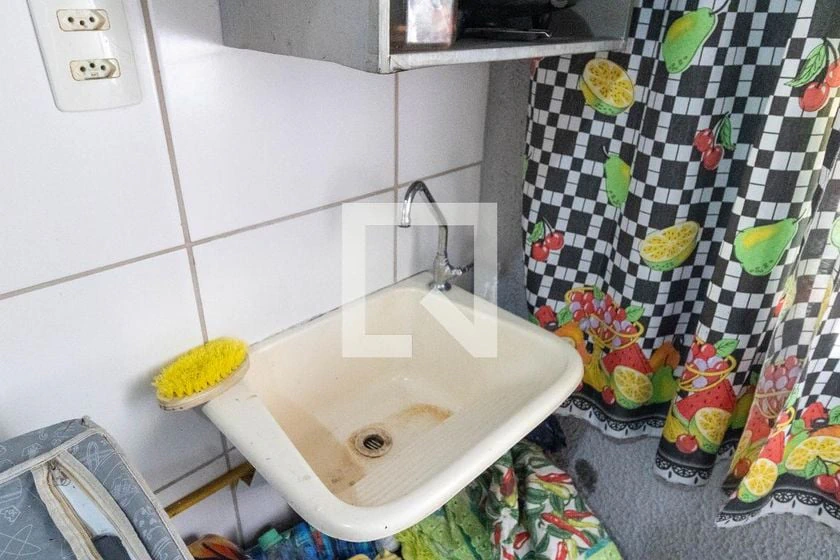 Apartamento mobiliado de 2 quartos em condomínio com piscina — photo 5