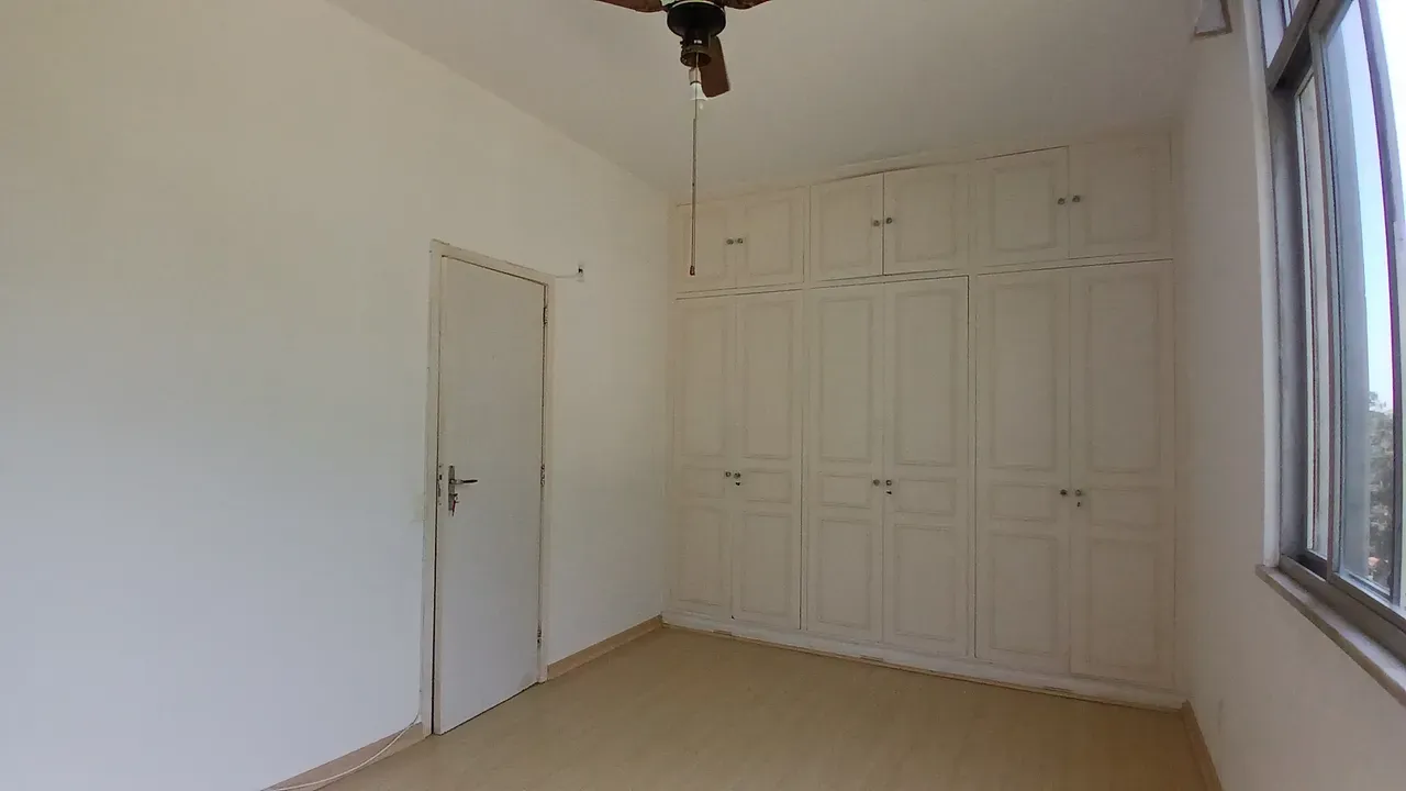 Vista a la montaña y 3 dormitorios: departamento de 148 m² — photo 49