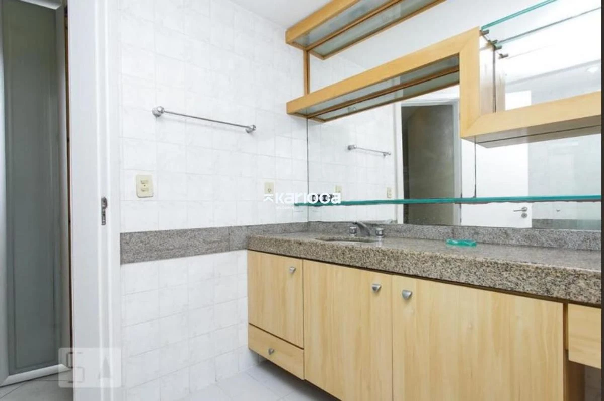 Duplex penthouse with 3 en-suite bedrooms and 5 baths — photo 49