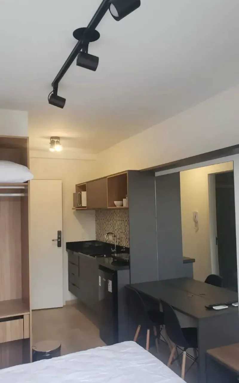 Home office in a one-bedroom apartment, 20 m² — photo 2