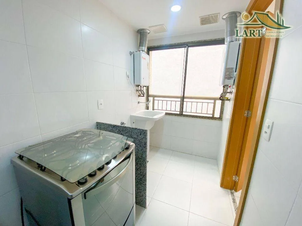 Apartamento sem mobília com 4 dormitórios e varanda — photo 28