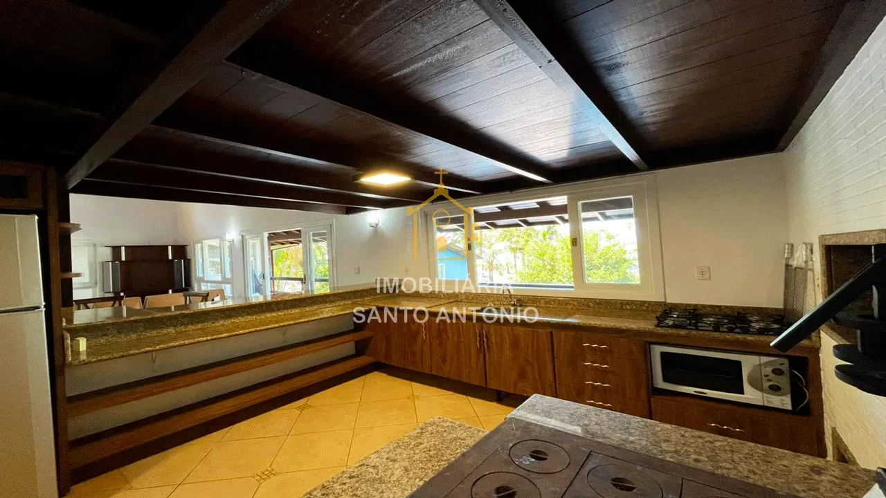 Меблированный дом: 3 спальни, 2 сьюта, 350 м² — photo 57