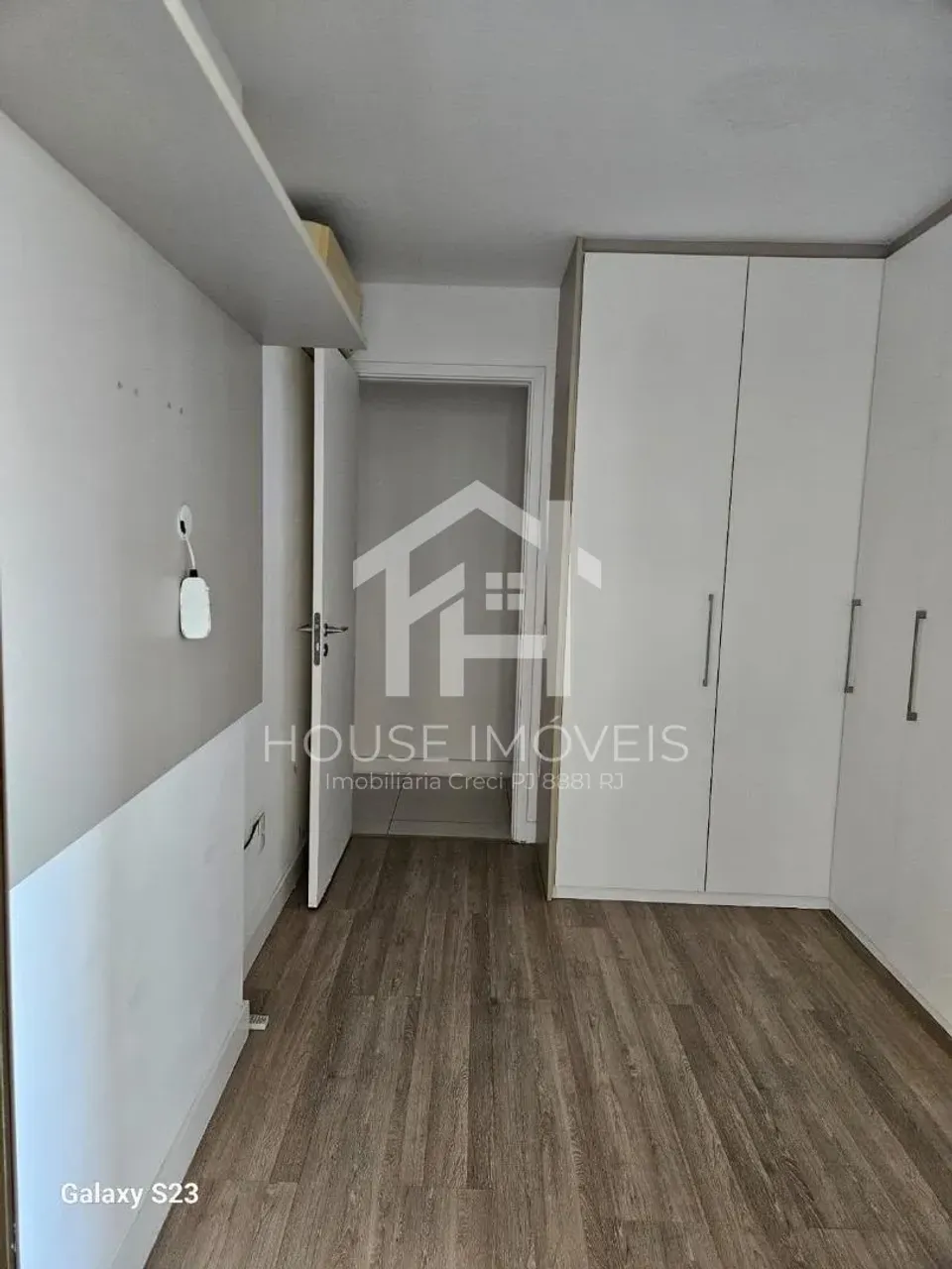 Квартира с 3 спальнями и 5 ванными, балкон с грилем — photo 10