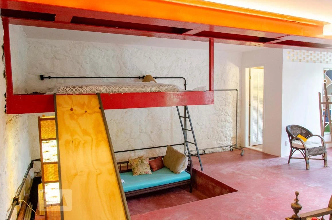 One-bedroom house with a garden in Rio de Janeiro — photo 12