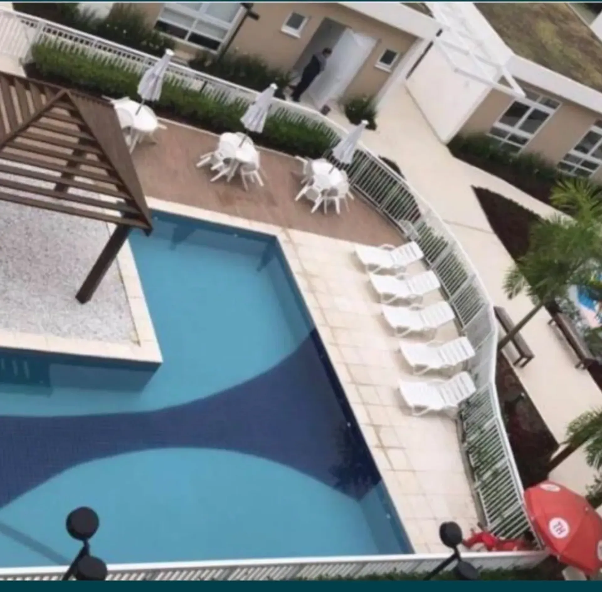 Furnished apartment, 74 m², with a glass-enclosed balcony — photo 24