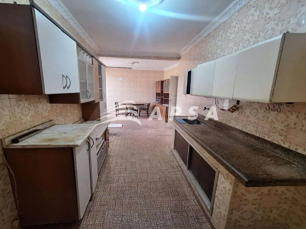 286 m² house with 3 bedrooms and 2 bathrooms — photo 18