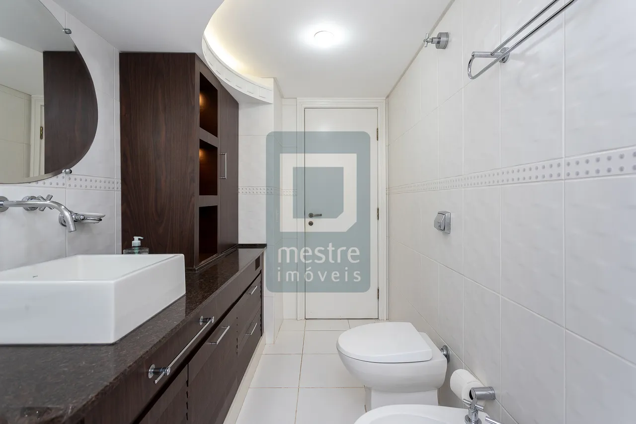 Apartamento mobiliado com 3 dormitórios e 4 banheiros — photo 31