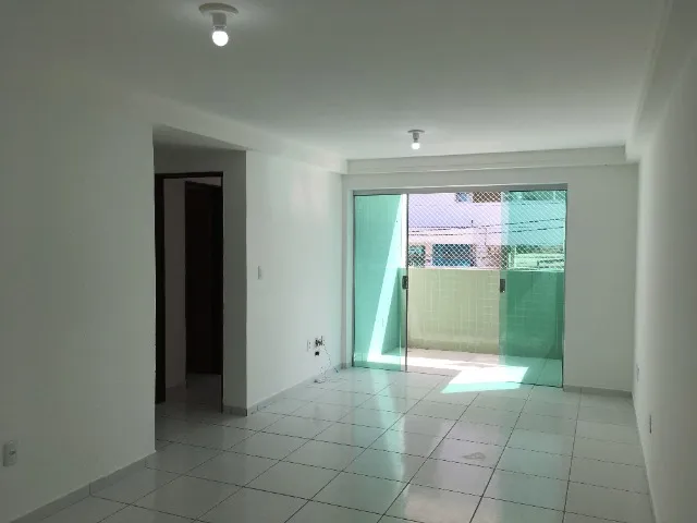 2-bedroom apartment with 2 bathrooms and 2 parking spaces