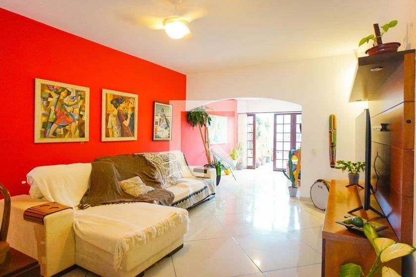 Apartamento mobiliado de 297 m² com 3 quartos e 1 vaga