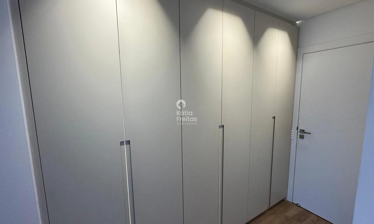 132 m² unfurnished apartment with 3 en-suites — photo 17