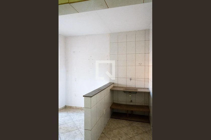 Rental apartment with 1 bedroom and 38 m² — photo 6