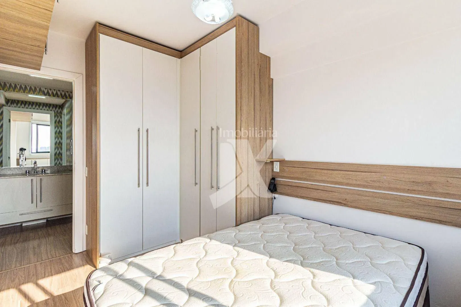 Wood or laminate floors in a one-bedroom apartment, 47 m² — photo 23