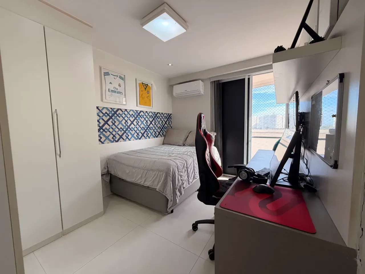 Duplex penthouse furnished with 4 bedrooms 235 m² — photo 18