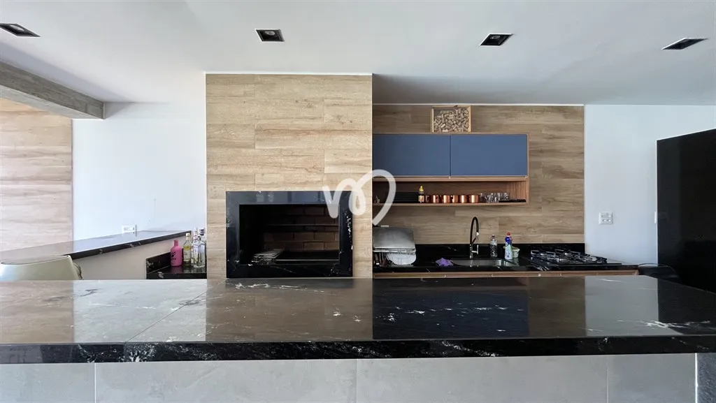 Furnished house with 5 bedrooms and an open-plan kitchen — photo 2