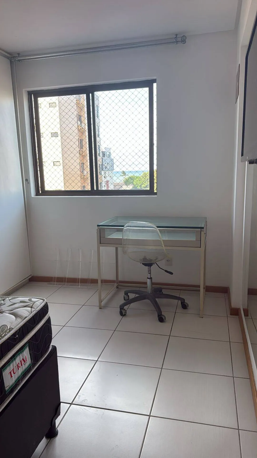 Квартира з 1 спальнею 48 м² і балконом — photo 14