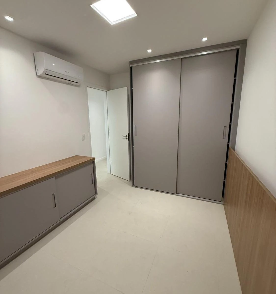 Робоче місце та 3 спальні: квартира 100 м² — photo 10