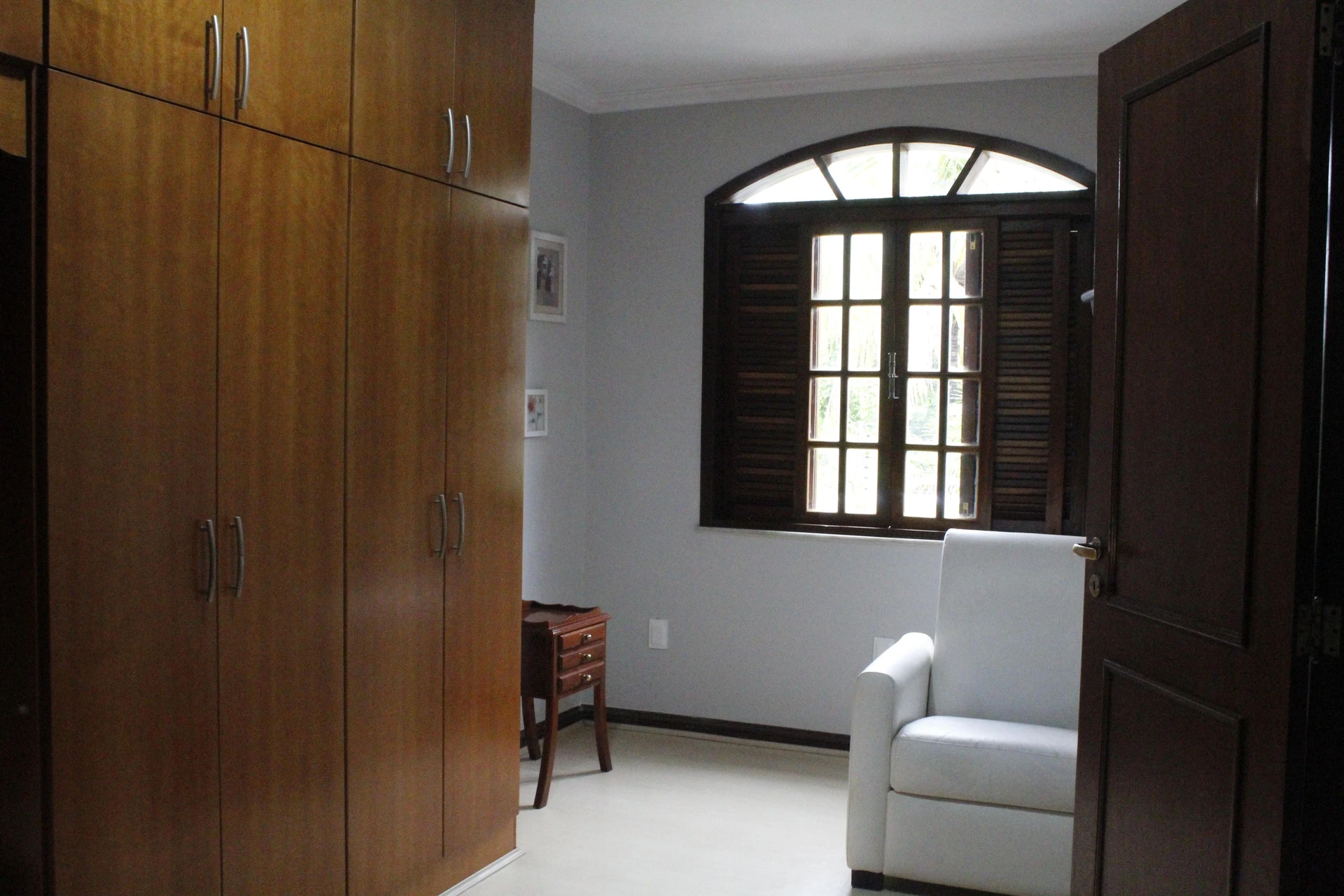 House with 5 bedrooms and 5 parking spaces — photo 9
