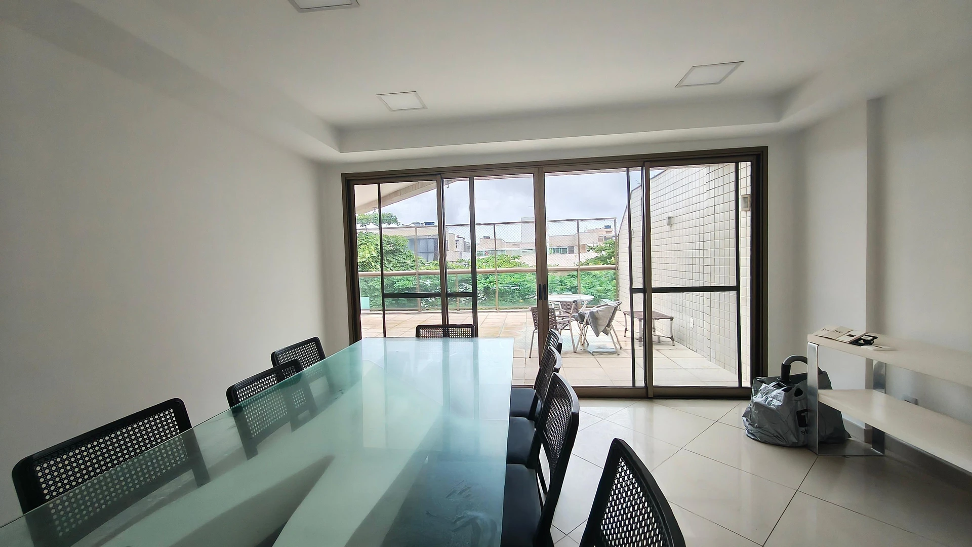 5-bedroom apartment with a washing machine in Rio de Janeiro — photo 27