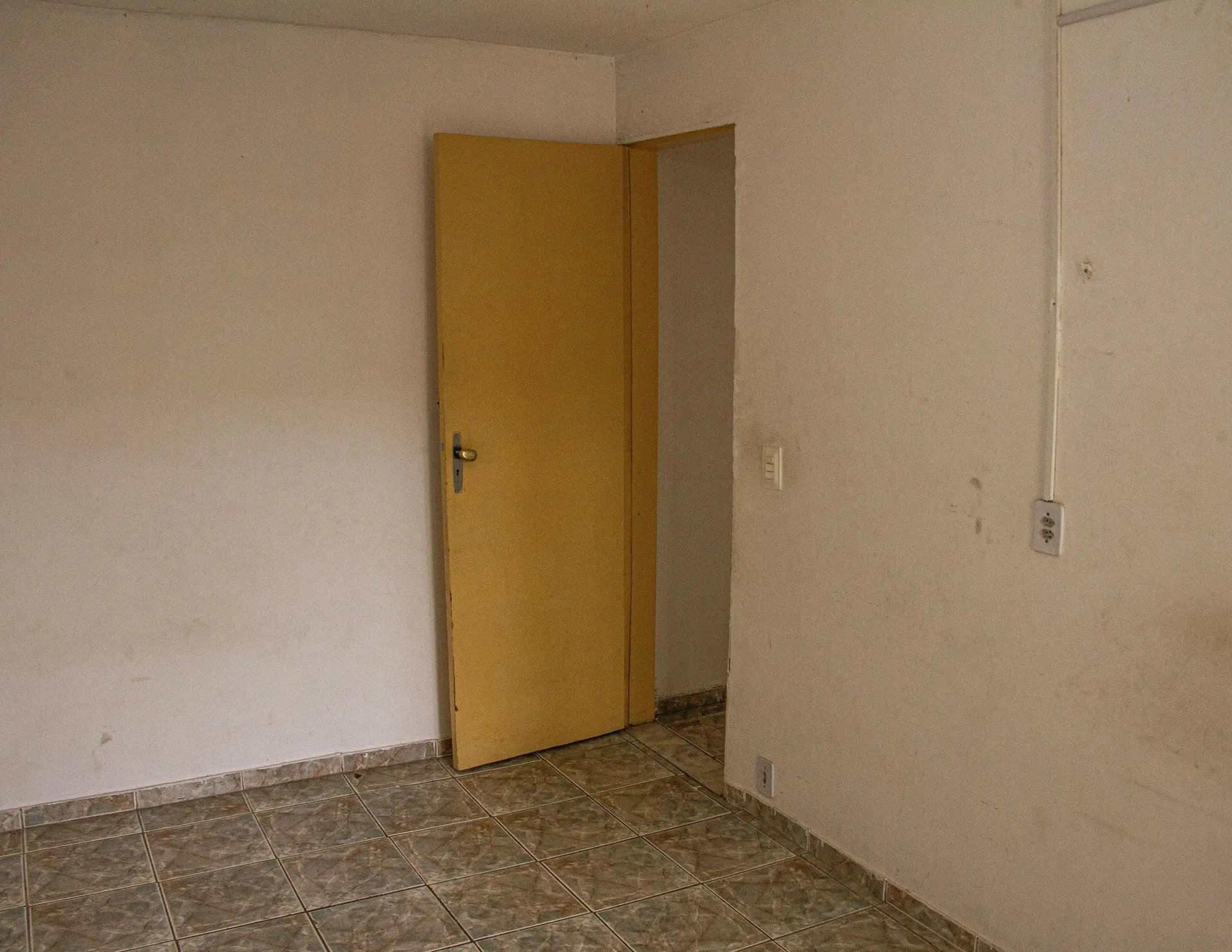 Apartamento sem mobília com 2 quartos e 1 banheiro — photo 9