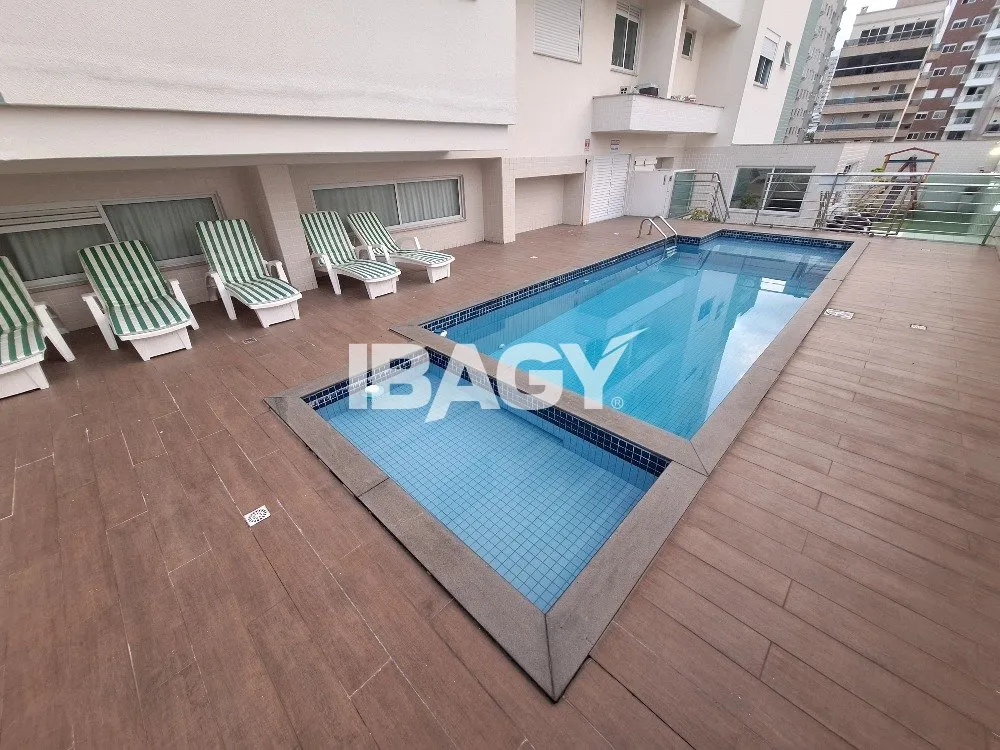 Furnished 86 m² apartment with 2 bedrooms — photo 21