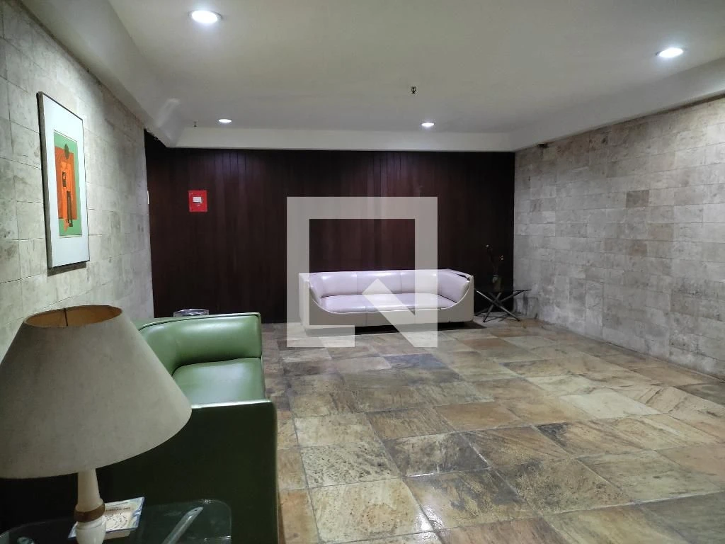 1-bedroom apartment with enclosed kitchen and balcony — photo 17