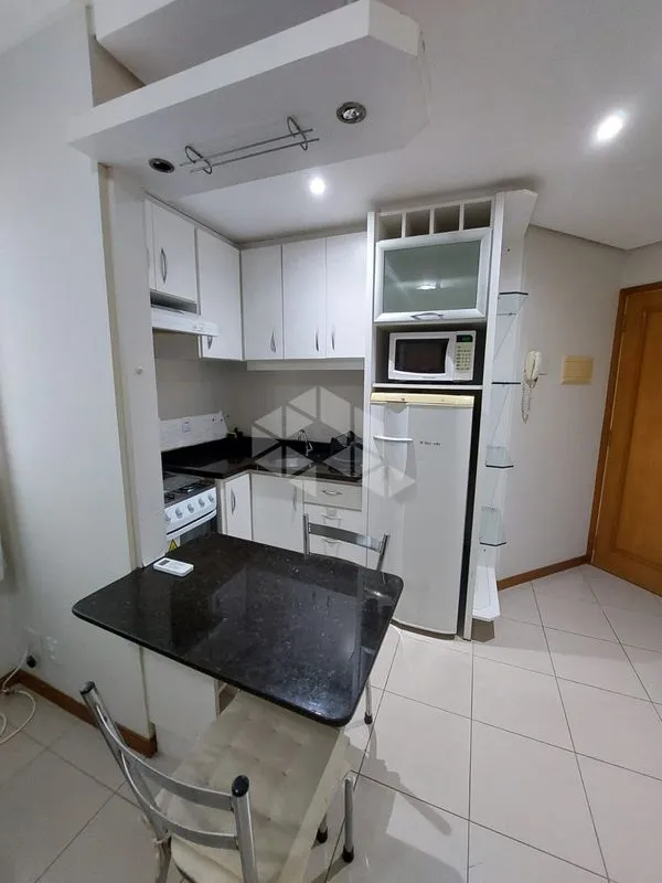 Apartamento de 42 m² com 1 dormitório e varanda — photo 2