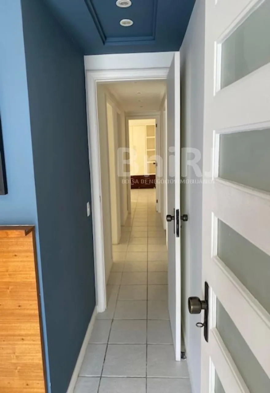 4-bedroom unfurnished apartment with 1 bath and balcony — photo 9