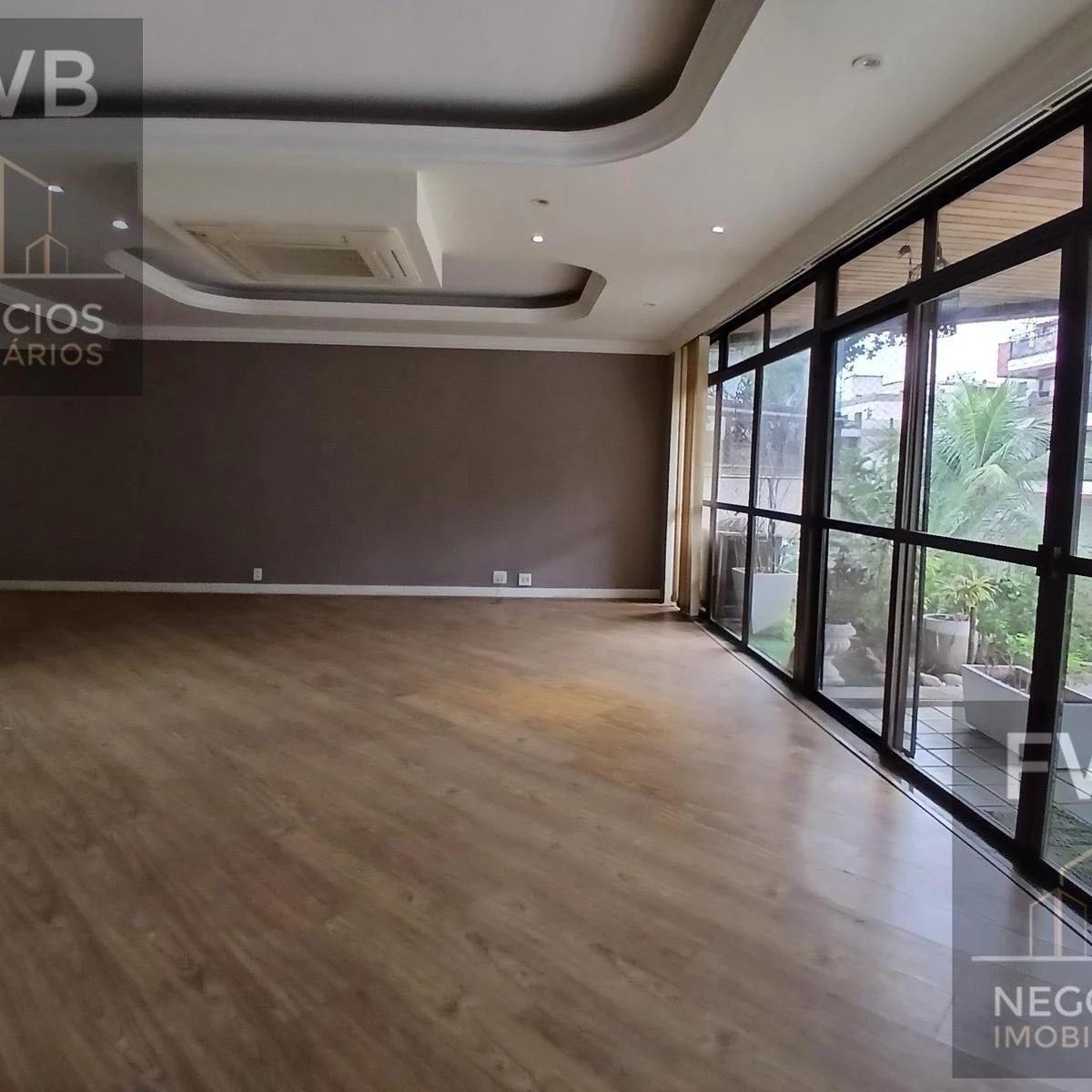 3-bedroom apartment with a home office — photo 21