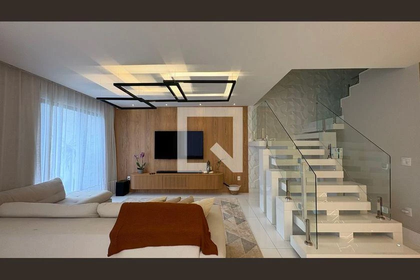 Дом с 4 спальнями и панорамными окнами — photo 24