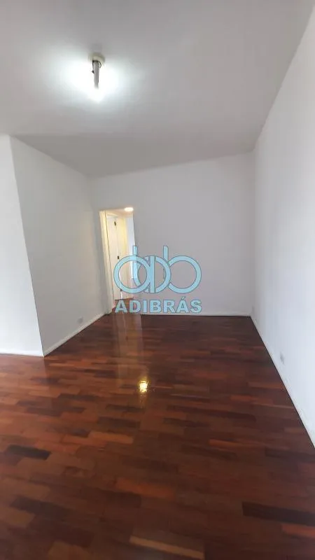 Apartamento com piso de madeira ou laminado, Tijuca — photo 18