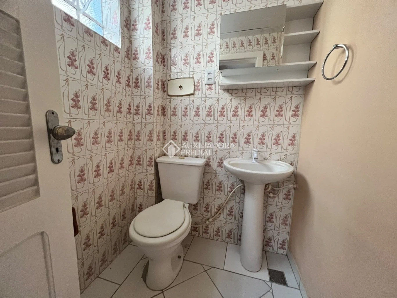 Квартира з 1 спальнею та власною ванною 42 м² — photo 26