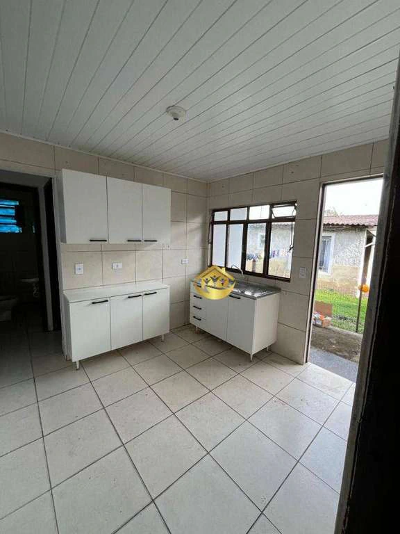 Rental house with 2 bedrooms and a closed kitchen — photo 2