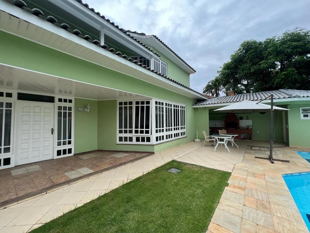 Unfurnished 1000 m² house with 5 en-suite bedrooms — photo 25