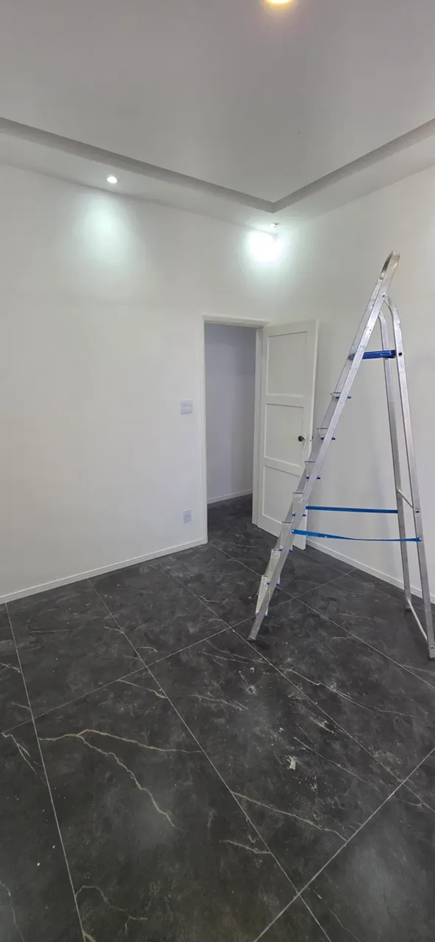 Renovated house with 2 bedrooms and open-plan kitchen — photo 18