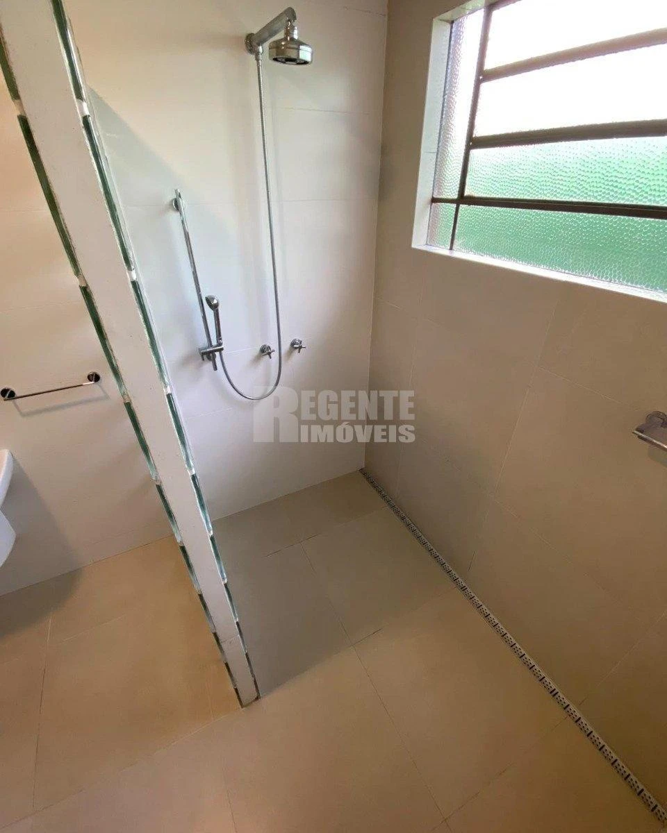 3-bedroom house with a home office in Florianópolis — photo 44