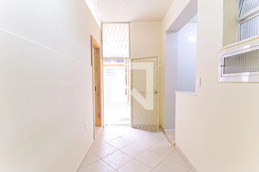 Departamento de 2 dormitorios, 1 con baño propio, 90 m²