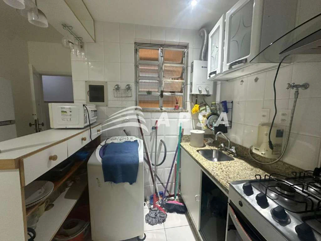 Furnished 1-bedroom apartment with 40 m² and glass shower — photo 18