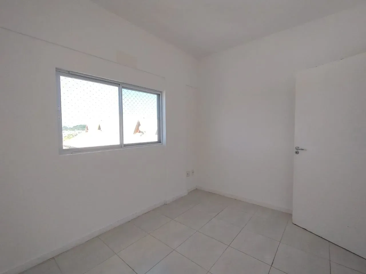 2-bedroom apartment with a washing machine in Florianópolis — photo 19