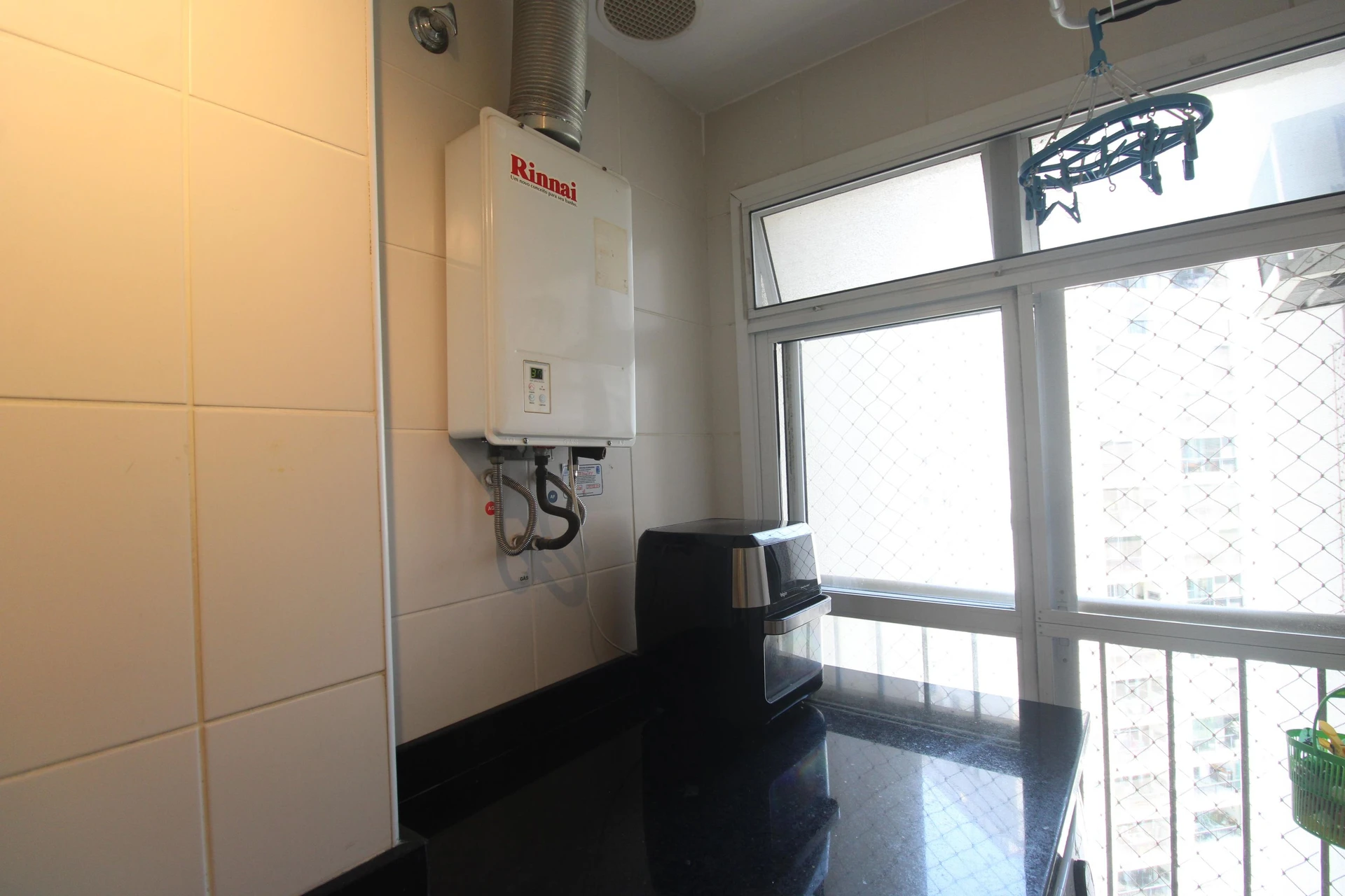 3-bedroom apartment in a building with a sauna — photo 45