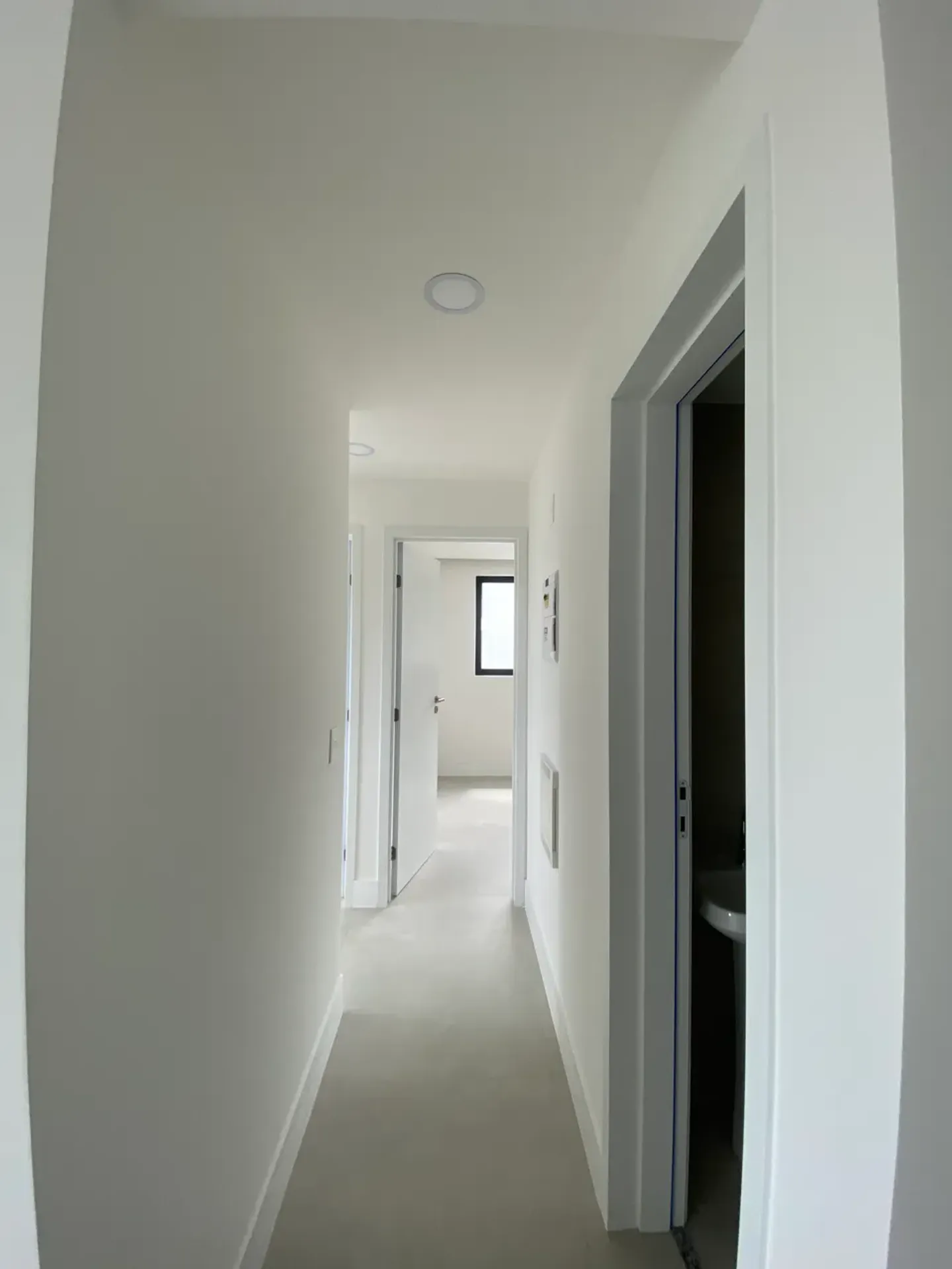 Вид на гори та 3 спальні: квартира 60 м² — photo 12