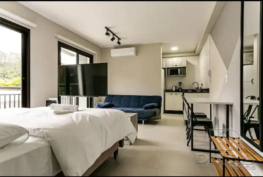 Furnished 1-bedroom apartment with 35 m² and a parking spot — photo 10