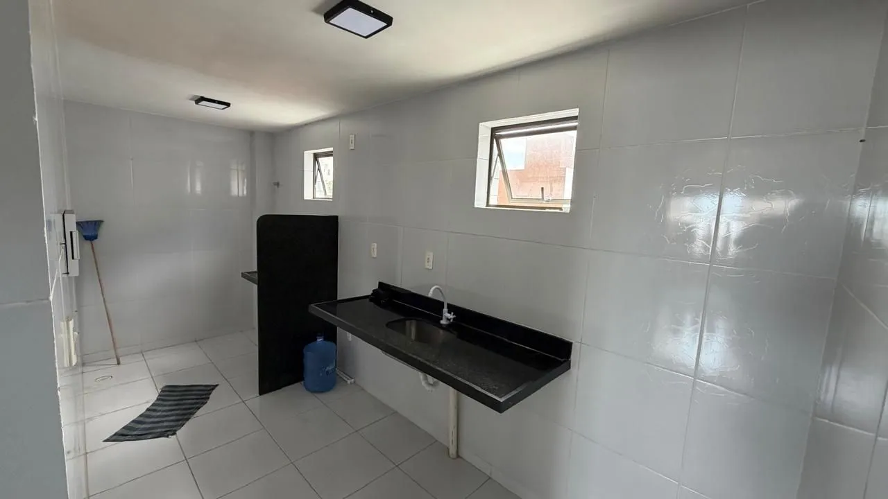 2-bedroom apartment with balcony and 2 bathrooms — photo 10