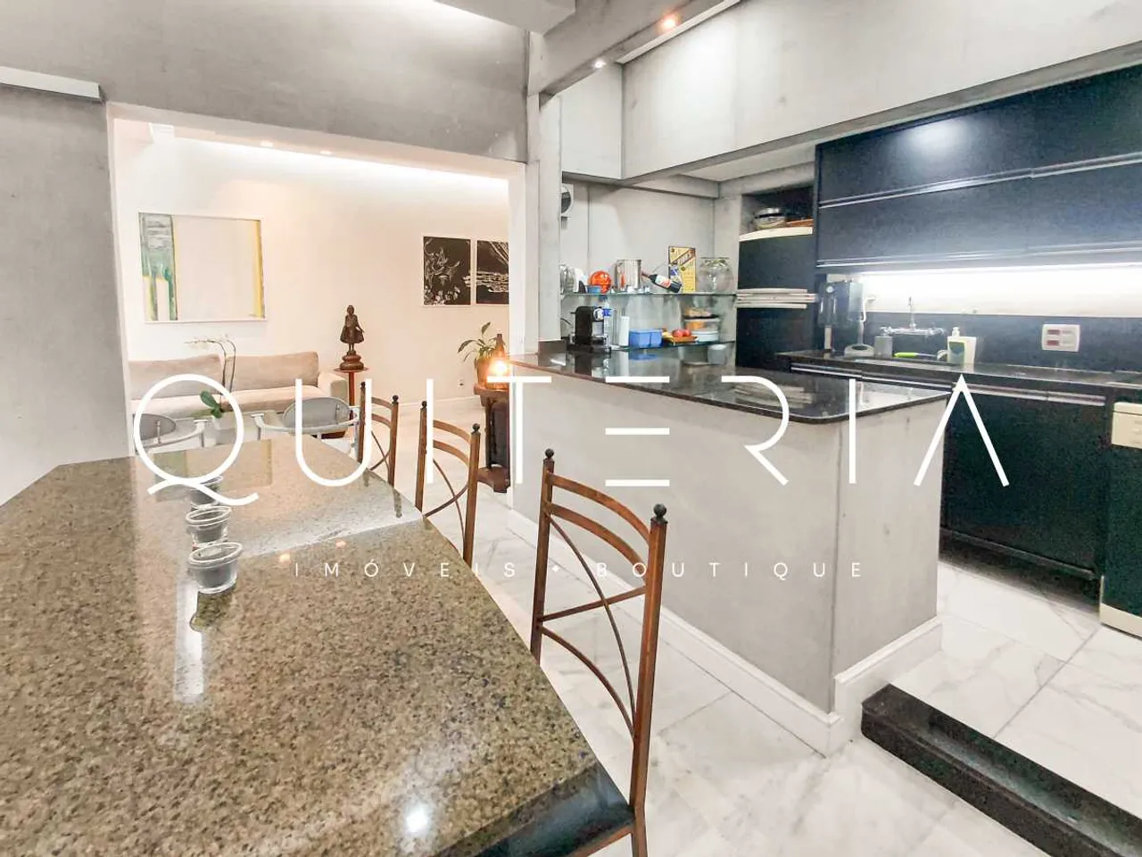 Furnished apartment with open-plan kitchen, 2 bedrooms — photo 11