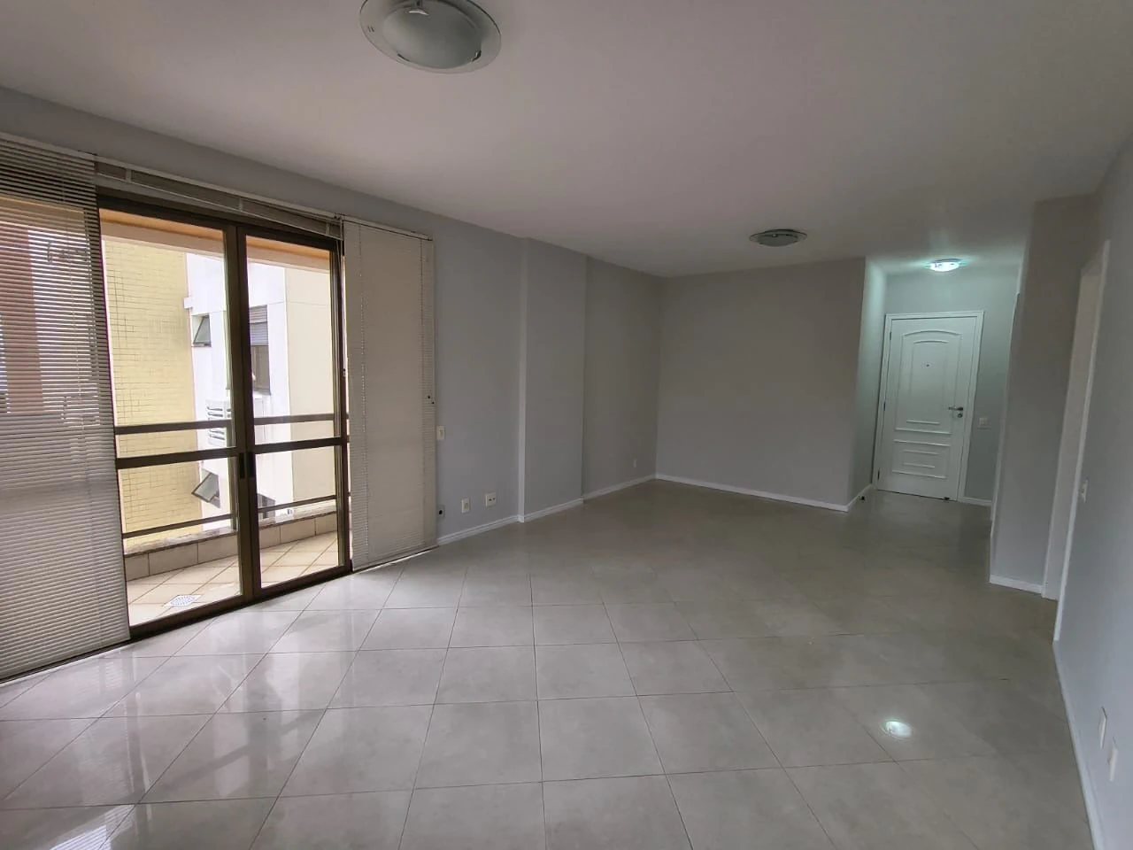Piscina privada y 3 dormitorios: departamento de 109 m² — photo 17